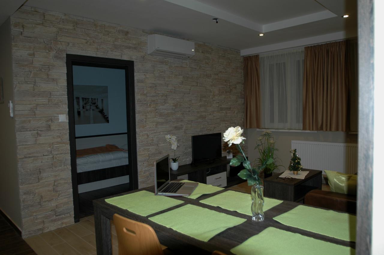 Apartments Viktor Μπρατισλάβα Δωμάτιο φωτογραφία