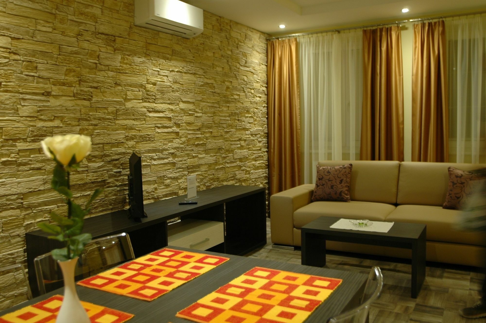 Apartments Viktor Μπρατισλάβα Εξωτερικό φωτογραφία
